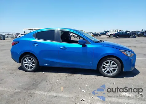 2018 Toyota Yaris Ia из США, поврежденный, VIN 3MYDLBYV7JY314998